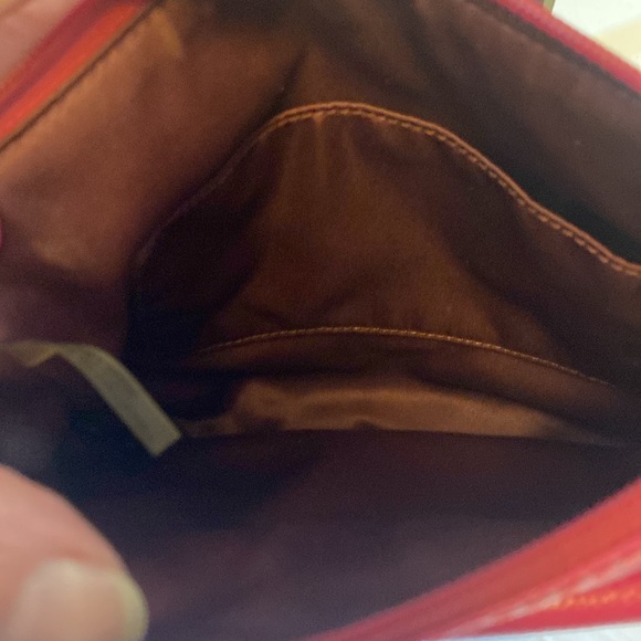 VGUC. Coach hot pink pebbled, leather Crossbody bag. - Picture 11 of 12